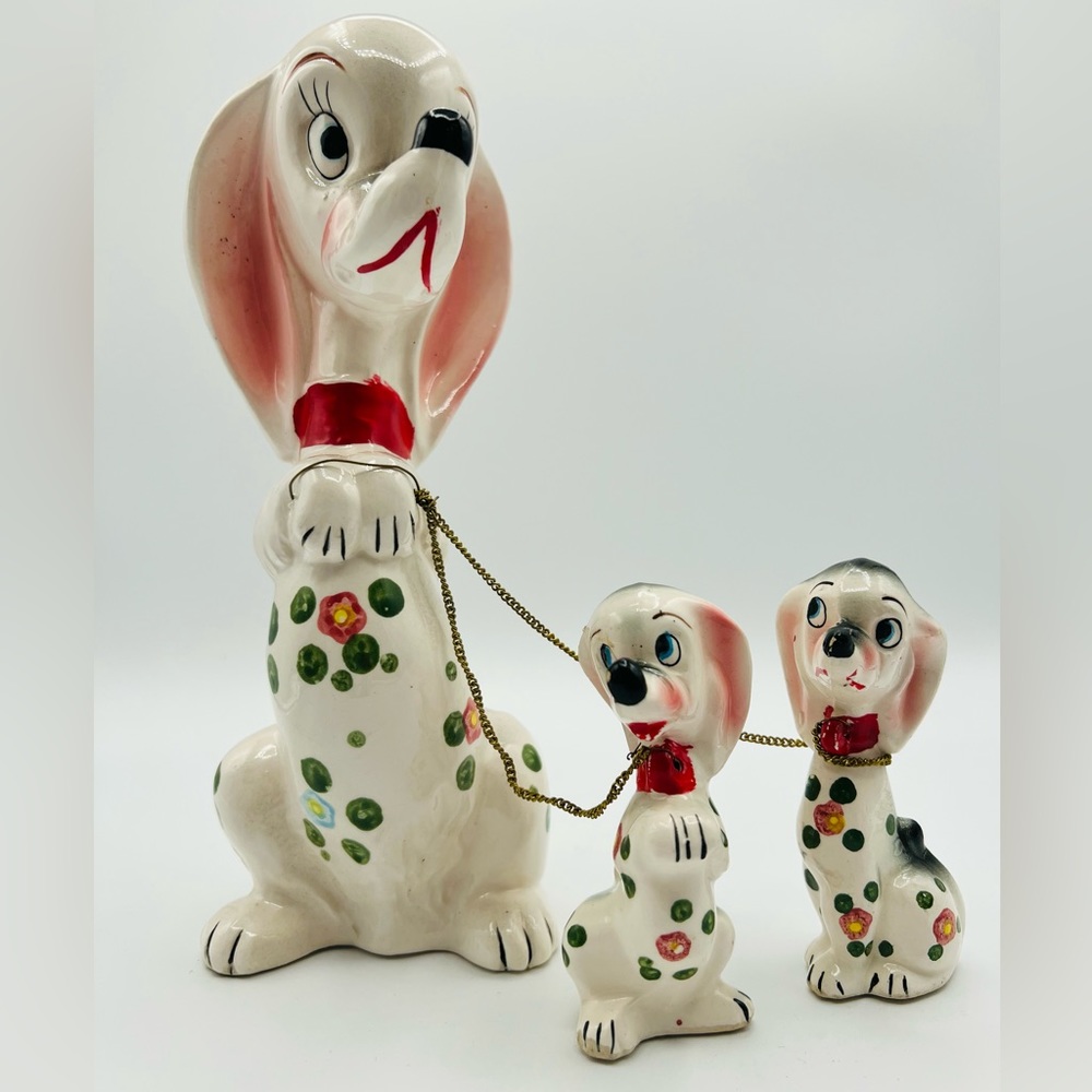Vintage Lipper & Mann Japan Chained Ceramic Mother Hound Dog And Two Puppies